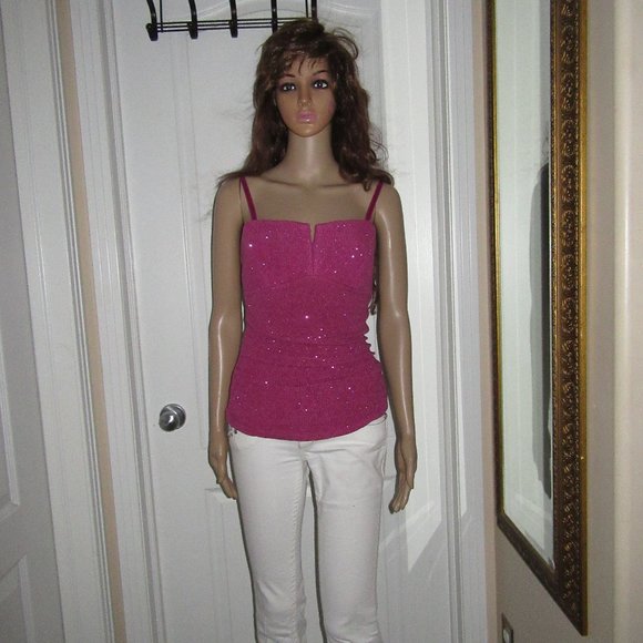 Tank Top Le Chateau size medium-- FIRM PRICE - Picture 2 of 11